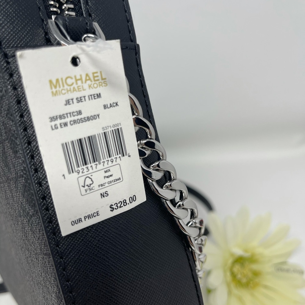 Michael Kors Jet Set Item Large EW Crossbody Set - Picture 12 of 16